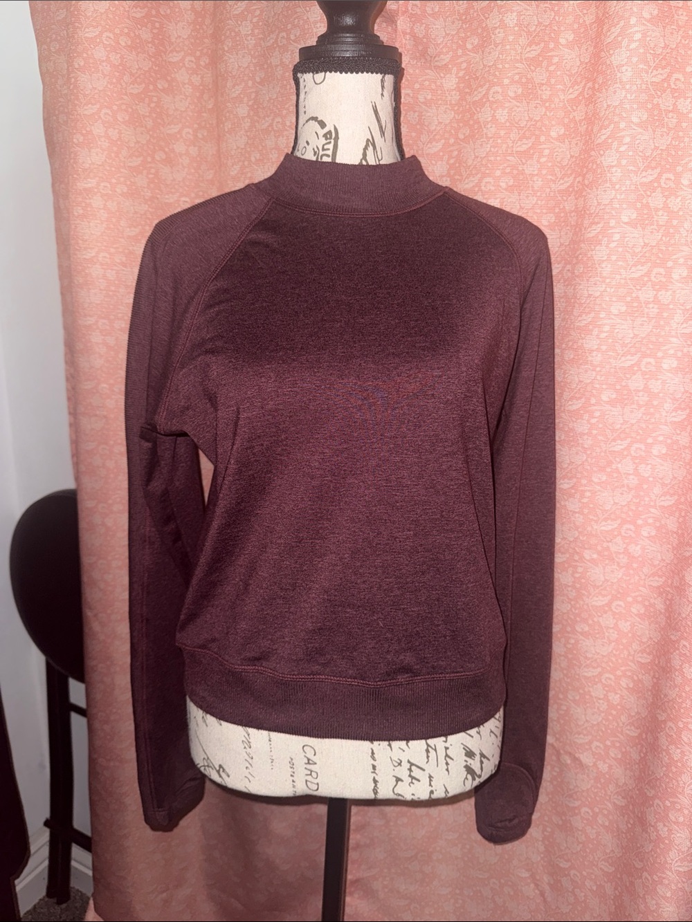 Old Navy Active Burgundy Long-Sleeve Crewneck Sweatshirt